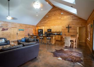 Charlies Cantina - 7