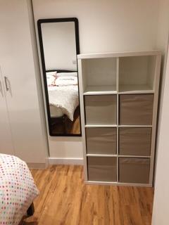 Modern 1 Bed City Centre Flat - 3