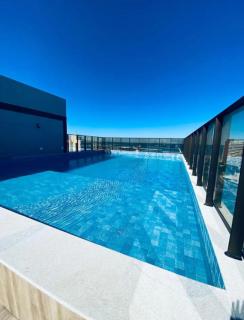 NOVO frente ao Mar - 750m da Orla e Pq dos Ventos - Oceanfront - 3 Guests - 5