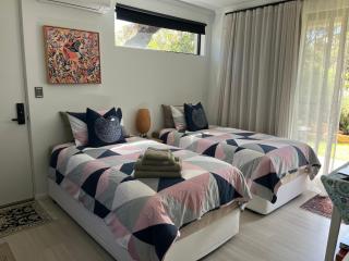 Carnarvon Castle Eagle Bay - 4