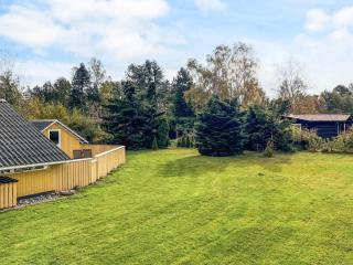 6 person holiday home in Væggerløse - 9