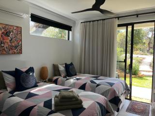 Carnarvon Castle Eagle Bay - 5