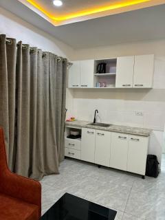 Luxurious Studio Apartment - 5