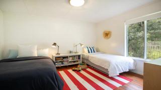 Walk To Beach, Pet Friendly Trampoline - 4