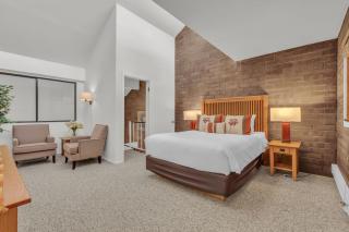 Park City Escape Walk to Lifts plus Shared Hot Tub - 1