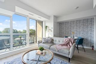 Scarborough Oasis near UofT campus, Free Parking - 0