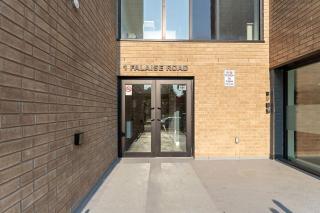 Scarborough Oasis near UofT campus, Free Parking - 5