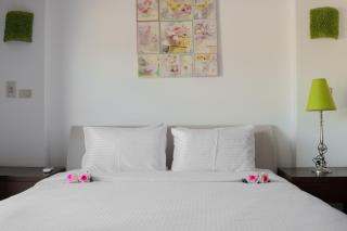 Nayah Stays, Cozy lagoons terrace one ensuite Apt - 2