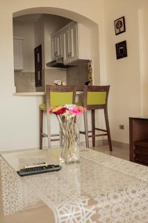 Nayah Stays, Cozy lagoons terrace one ensuite Apt - 7