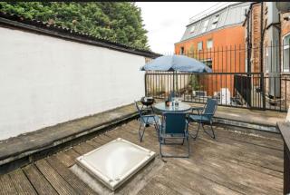 Spacious 2BDR Flat with Balcony near Golders Green - 3
