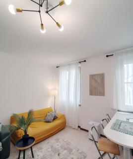 [Centro storico] Vulcano1, Bilocale strategico tra Milano, Como, fiere - 1