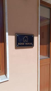 Rose house - 1