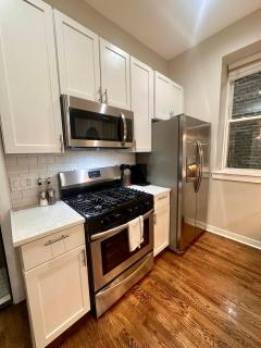 Flexhome West Town 2BR Duplex Apt T2 - 4
