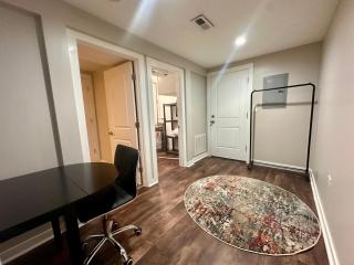 Flexhome West Town 2BR Duplex Apt T2 - 1
