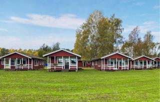 Beautiful Home In Byxelkrok With Wifi - 1