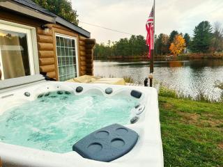 Serenity ShoresHot Tub Lake ViewPet Friendly - 3