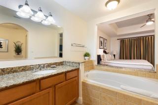 W459 - Tranquil Townhouse With Golf Course Views at Reunion - 1