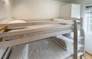 2 Bedroom Awesome Home In Byxelkrok - 8