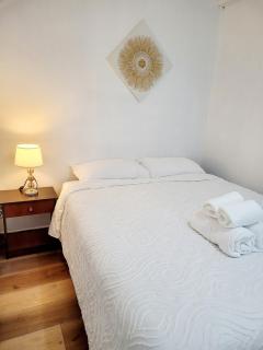 Casa interior acogedora, ubicada en sector residencial de Puerto Montt - 4