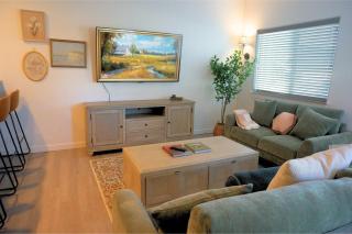 Modern 3BR Home in Meridian - King Suite - Comfort - 6