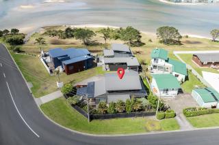 Manaia Magic - Tairua Holiday Home - 2