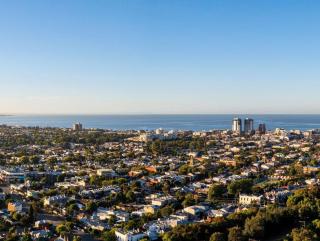 Bay View 2bed 2bath in the heart of South Melbourne - 0