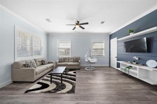 Beachside Serenity - 4