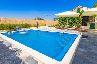 Holiday Home Dugobabe 12617 - 4