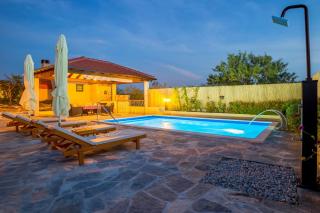 Holiday Home Dugobabe 12617 - 2