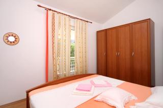 Apartments by the sea Jelsa, Hvar - 196 - 9