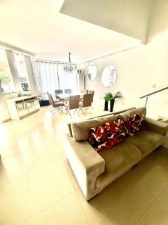 COP 30 - Casa com Piscina em condomínio Villa firenze - 0