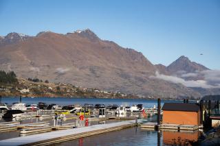 Waterfront Queenstown Studio Peaceful Stay - 1
