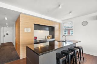 Family-Friendly 3BR Marina Views & Space - 6