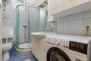 Apartments with parking space Zavode, Omis - 12075 - 1