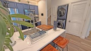 Villas at Seven Dwarfs Resort - Near to Disney - 8