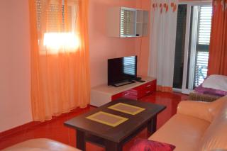 Family-friendly apartments with swimming pool Cove Ljubljeva, Trogir - 14314 - 2