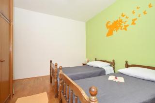 Apartments by the sea Vinisce, Trogir - 16485 - 7