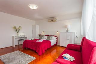 Apartments with parking space Split - 2196 - 7