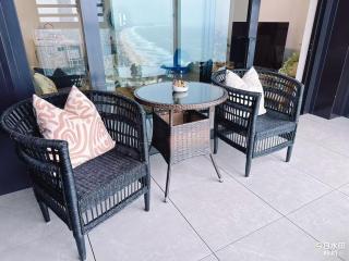 Absolute Oceanview BeachFront 2BR Apt - 1