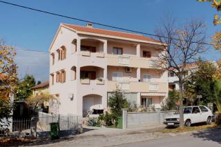 Apartments with parking space Zadar - 5870 - 9