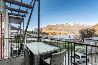 Fabulous Lakeside Marina 3 Bedroom - 7