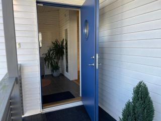 Seaside House in Sandvik with Pool - 7