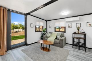 Zebra Ranch 2-br Tiny Homemtn Viewtrailsbrbq - 1