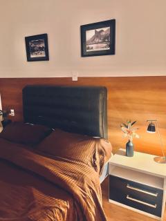 Ground floor apartment, bedroom, living room - 7