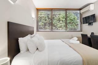 Lakeside 2 Bed- Pounamu Complex - 3