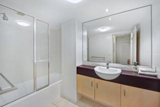 Coolum Terrace Retreat, Beach, Cafes, Shops - 4