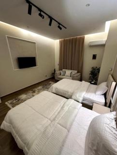 Honey Pyramids Hotel - 1