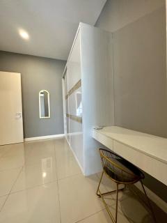 Dpristine 3 bedder sea view opp legoland and medini - 3