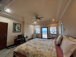 Casaroyal Beachfront Siquijor - 6