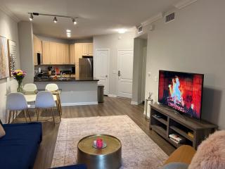 Spacious 1bdr in Mid-Wilshire KING bed Parking & Gym FREE - 7